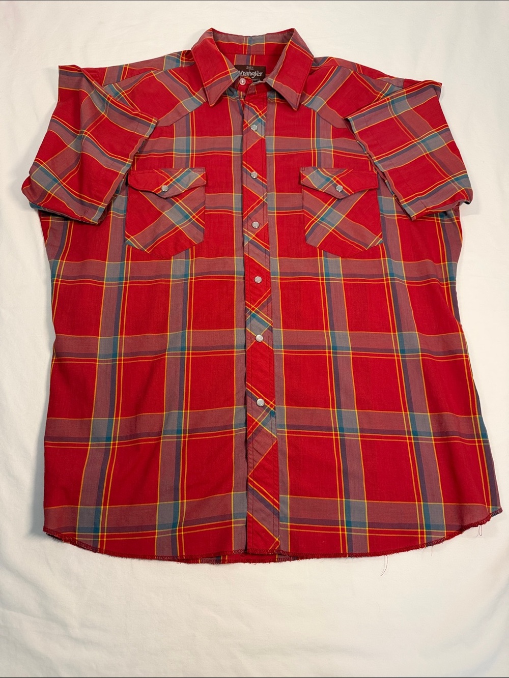 Wrangler Men's L 16-16 1/2 Red Plaid Short Sleeve Pearl Snaps Shirt